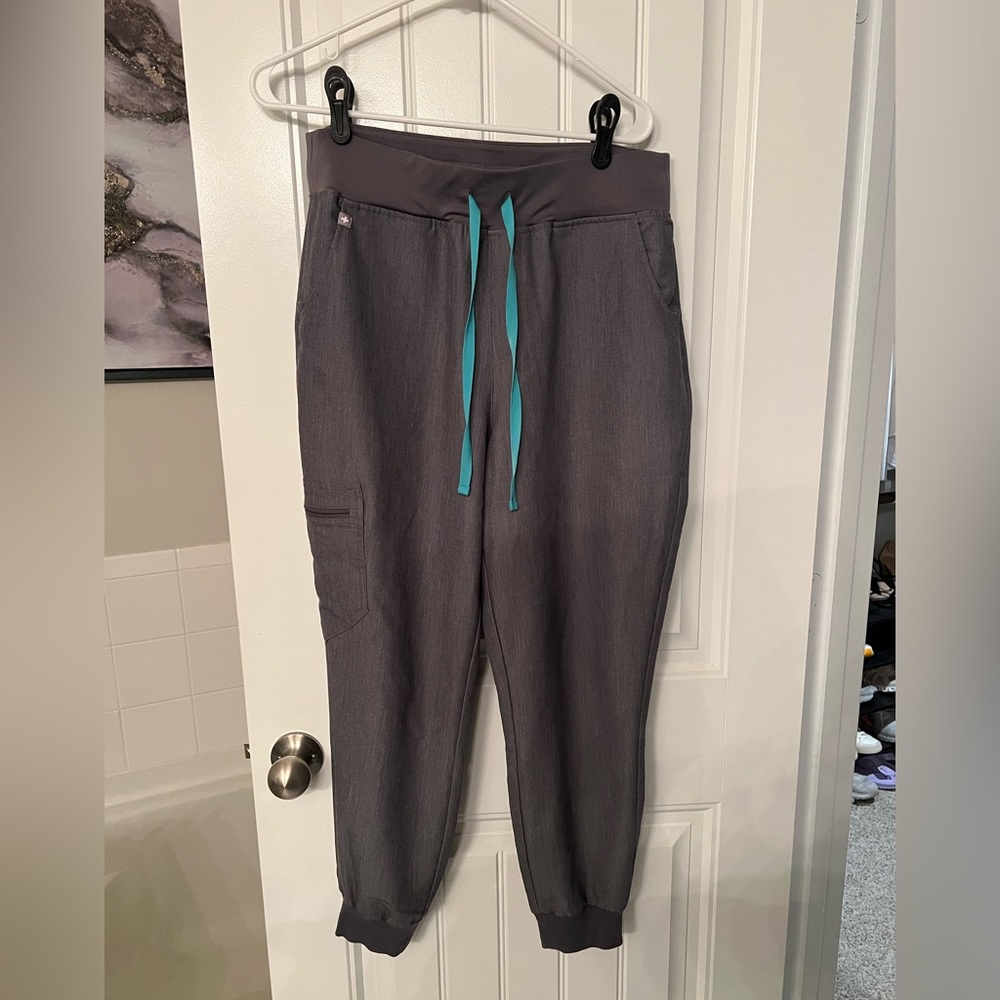 Figs High Waisted Grey Jogger Scrub Bottoms